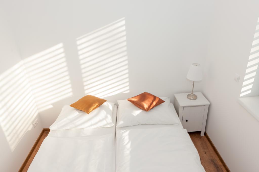 Villa Ladoven Luxusny Apartman 124M2 Martin Exterior photo