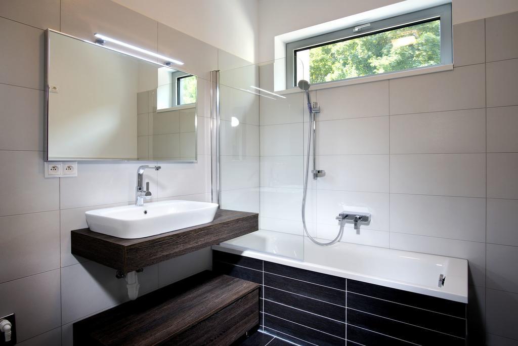 Villa Ladoven Luxusny Apartman 124M2 Martin Exterior photo